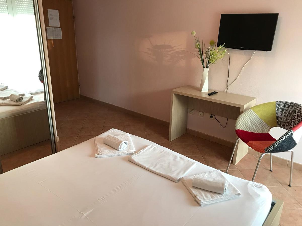 Guest House Ivo Stobreč 外观 照片