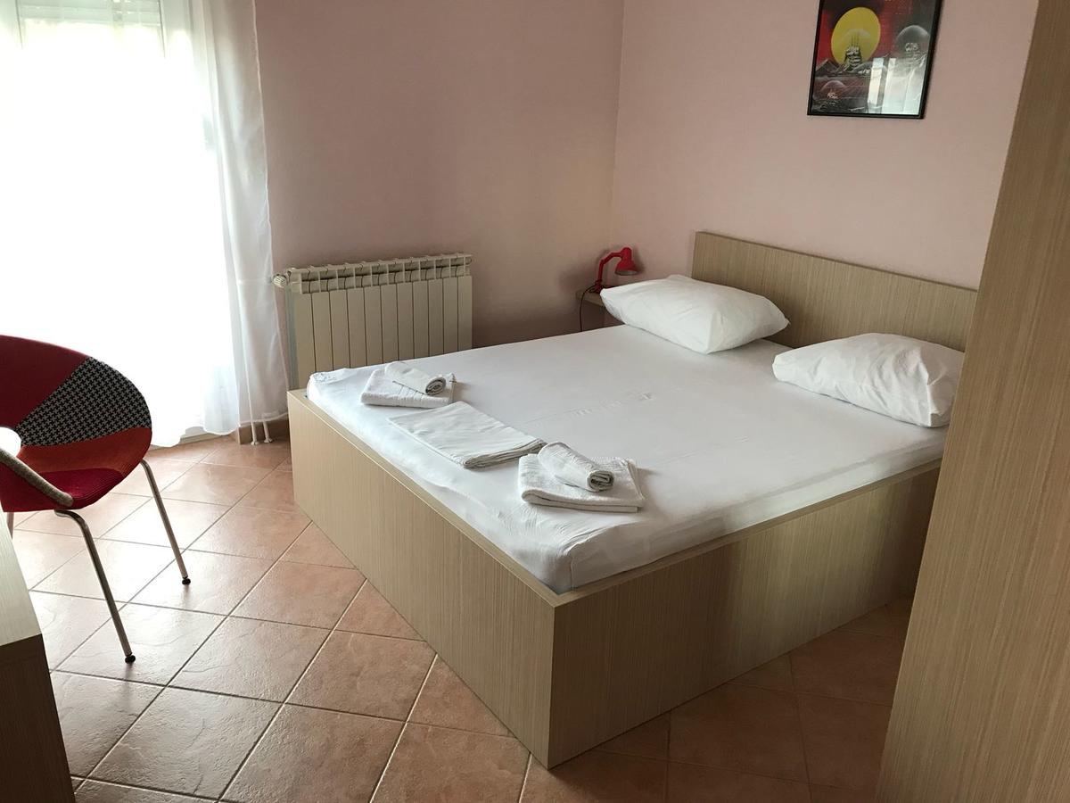 Guest House Ivo Stobreč 外观 照片