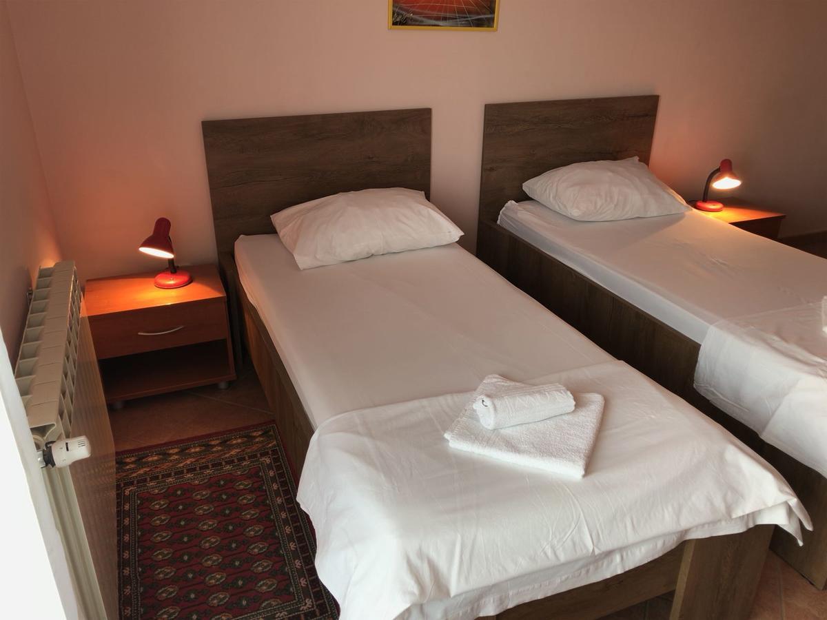 Guest House Ivo Stobreč 外观 照片